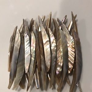 Stretch shell bracelet or anklet